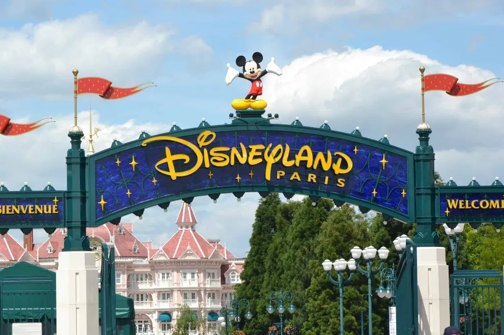 Transfert VTC Disneyland Paris : Magie et Confort